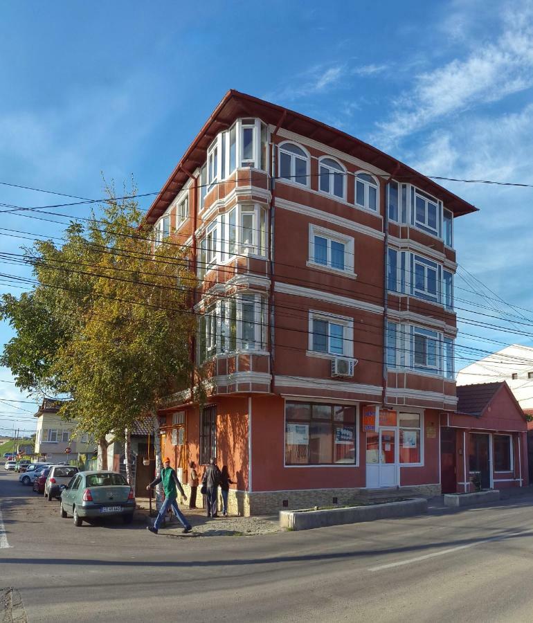 Апартаменты Vila Cornea Констанца Экстерьер фото